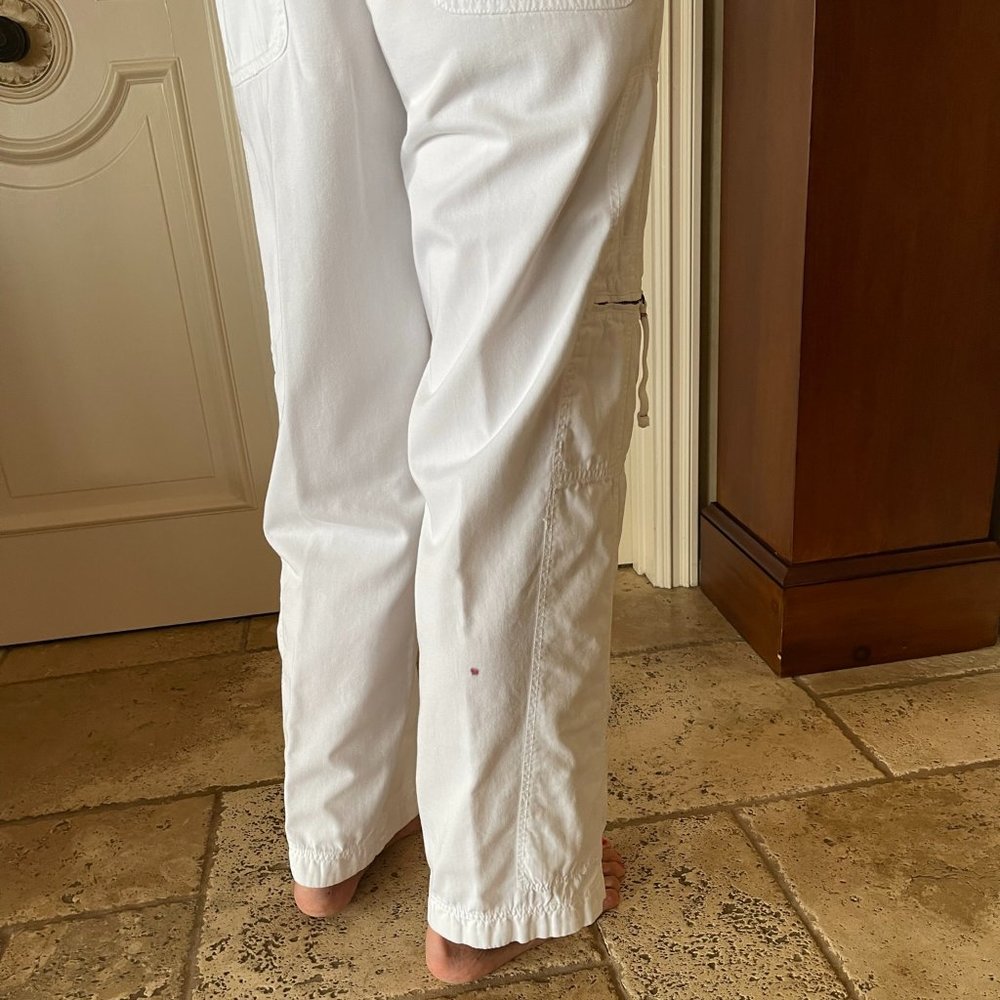 Johnny Was Vintage - White Embroidered Flower Cargo Pants - Size M - Picture 3 of 9